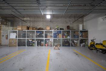 Storage lockers